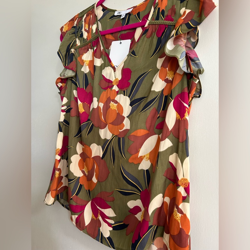 DR2 Olive Floral Blouse with Ruffle Sleeves